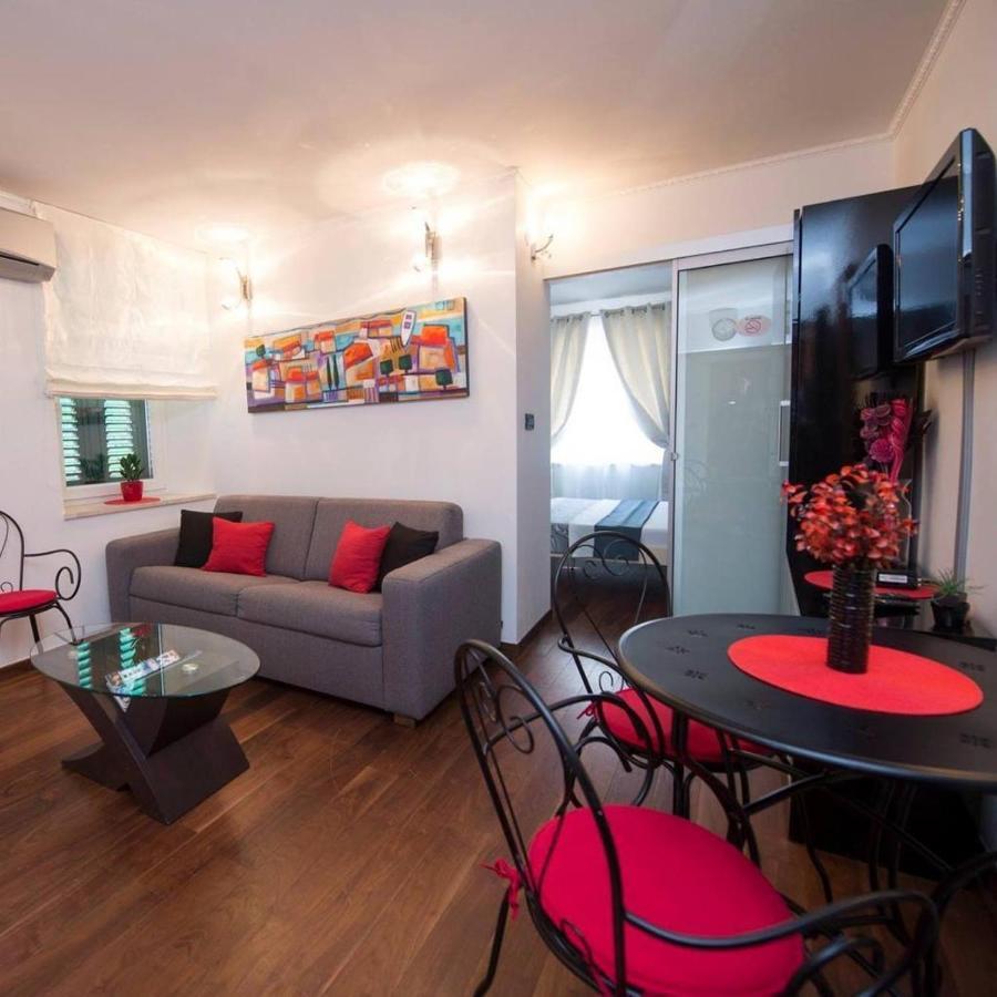 Central Luxury Apartment Xenia 斯普利特 外观 照片